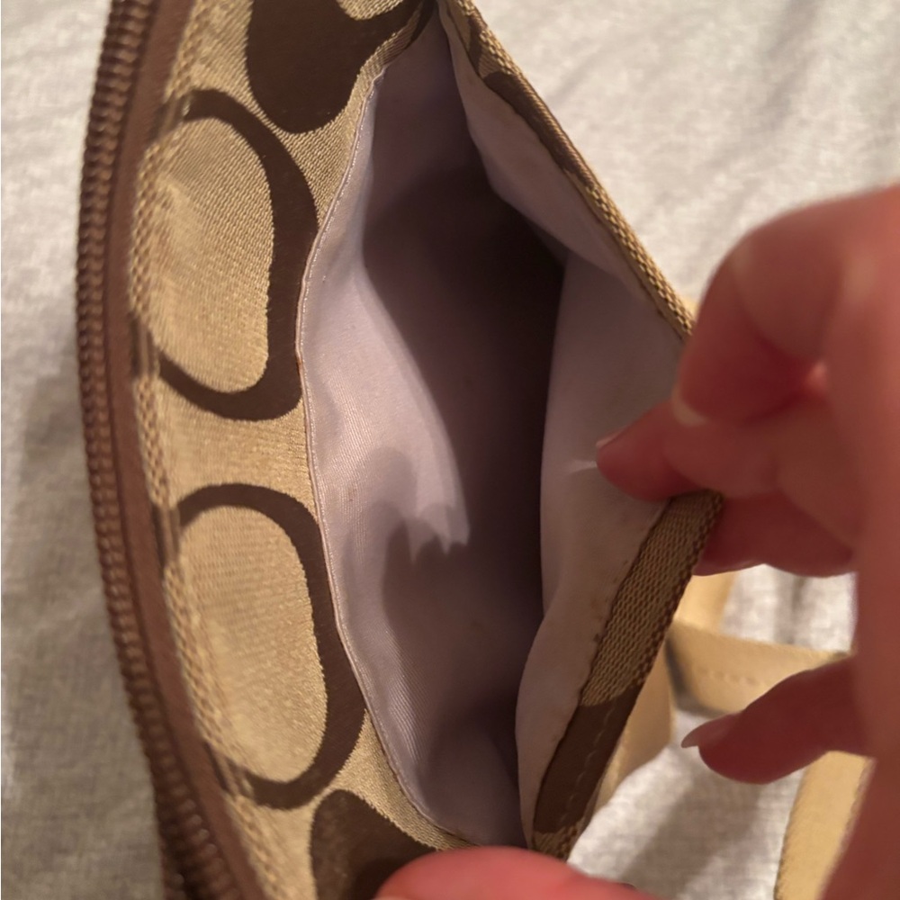 Coach Crossbody Purse - Picture 7 of 8